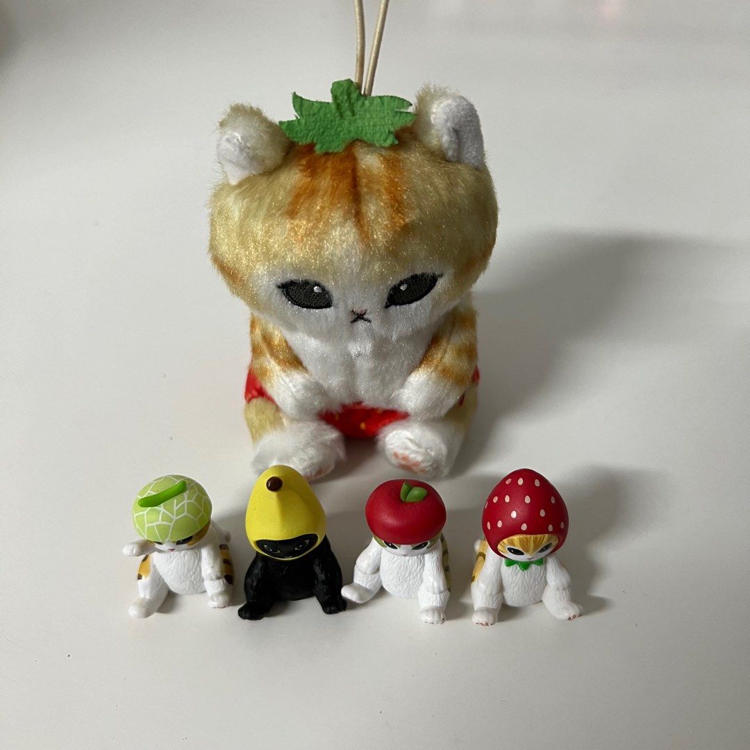 Mofusand Gourmet and Bag Charm (Category: Charms) located in Del Monte. Submitted by nikolndr (Listing ID 1345085416, Image 1). Description: mint condi SET ONLY LAST PRICE authentic.
