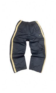 (Category: ) located in . Submitted by ams.thrift (Listing ID 1344998130, Image 1). Description: .
