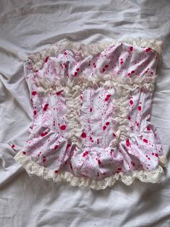 (Category: ) located in . Submitted by vintednivia (Listing ID 1344962077, Image 1). Description: .