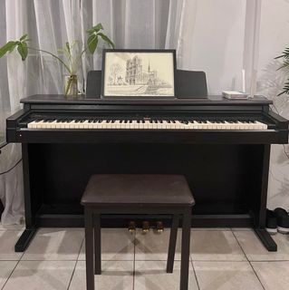 Roland Digital Piano HP 330