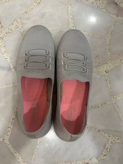 (Category: ) located in . Submitted by xthecloset (Listing ID 1345054996, Image 1). Description: .