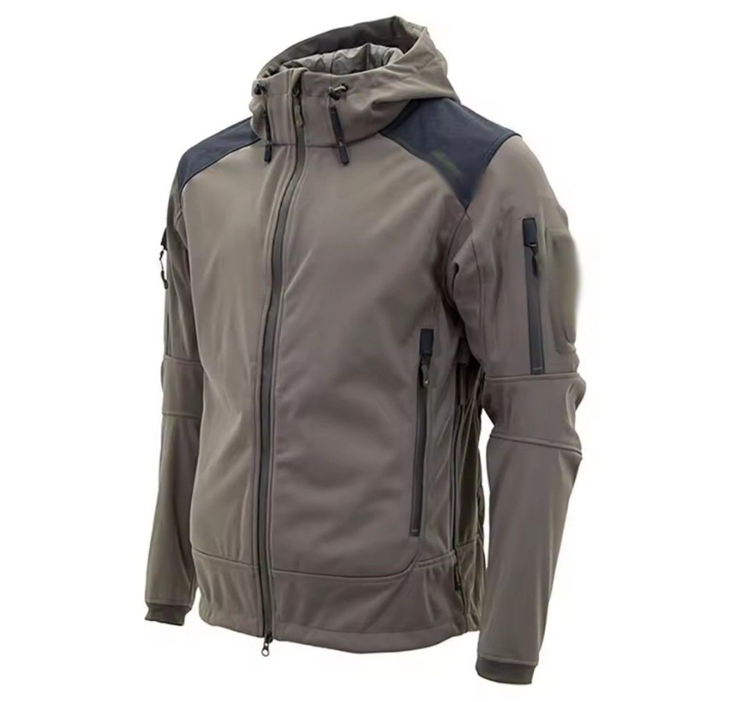 Soft shell jacket (Category: Coats, Jackets and Outerwear) located in Singapore. Submitted by sellandprobablybuy394 (Listing ID 1344973370, Image 1). Description: Selling to clear space Self collect at woodlands price nego PM if keen thanks.