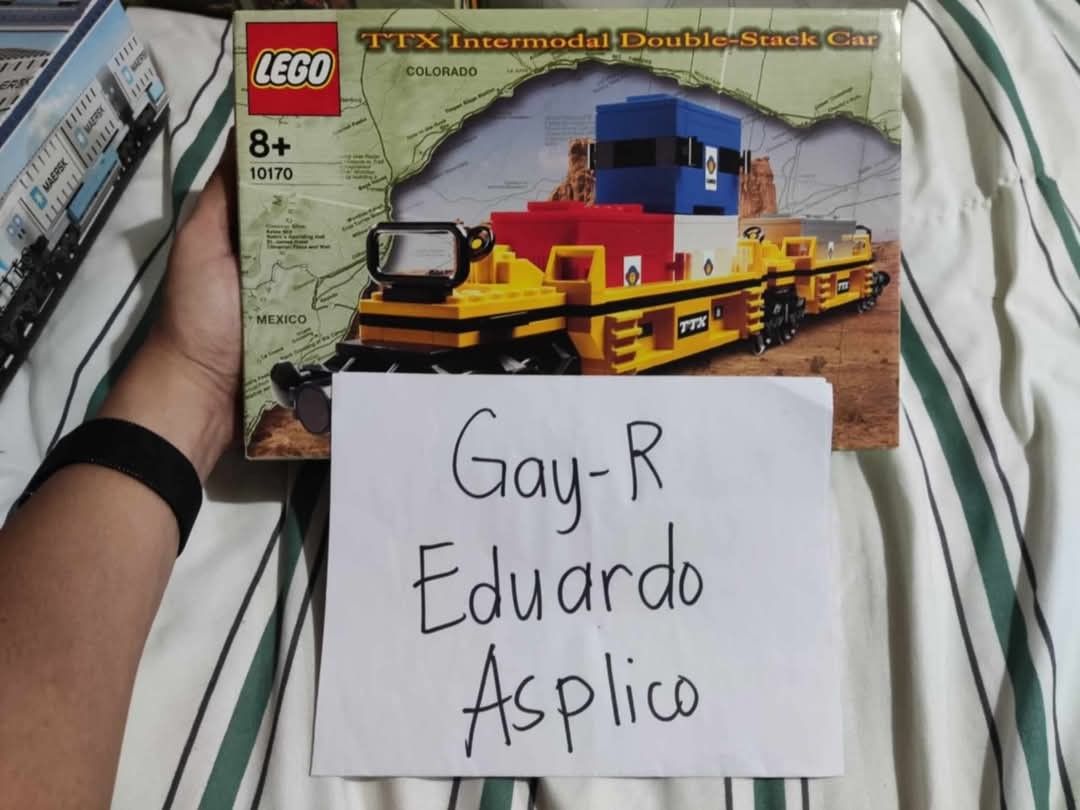 STEAL RARE TRAIN LEGO BUNDLE SALE (Category: Lego & Building Sets) located in Cebu City. Submitted by jayrasplico (Listing ID 1345011647, Image 1). Description: STEAL RARE TRAIN LEGO BUNDLE SALE: Take all for 20,000 only. Lego Train 10133 Burlington Northern Santa Fe (BNSF) GP38 Locomotive and LEGO Trains 9V 10170: TTX Intermodal Double-Stack Car 4X8 Container Cargo Train Condition: All Brand New and Sealed Meetup: Anywhere near Cebu City. Outsid