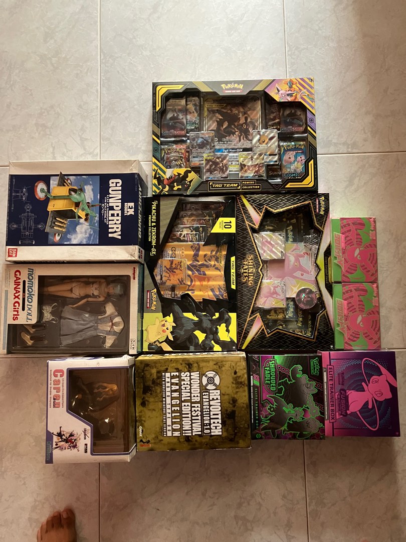 Tag team premium collection umbreon and fusion strike etb and more ...