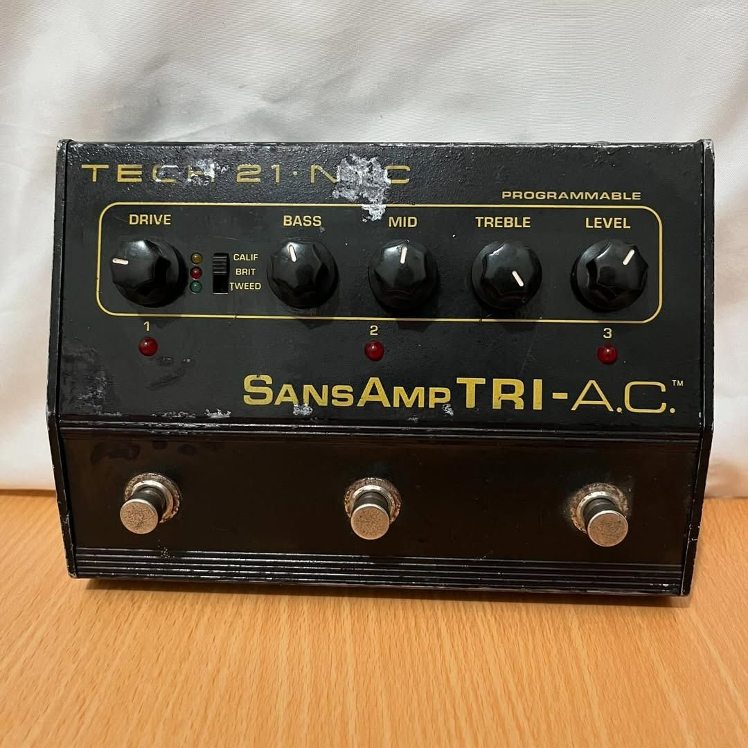 Tech 21 SansAmp Tri-AC n bss mxr tc electronic electro