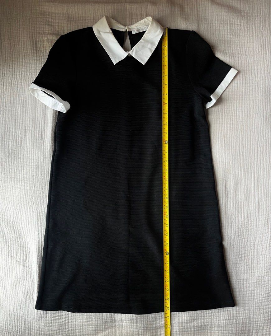 [ZARA] black collar dress (Category: Dresses) located in Pasig City. Submitted by sumiyucky (Listing ID 1345019379, Image 2). Description: - some yellowing around the collar; but otherwise no major flaws - length right above the knee.