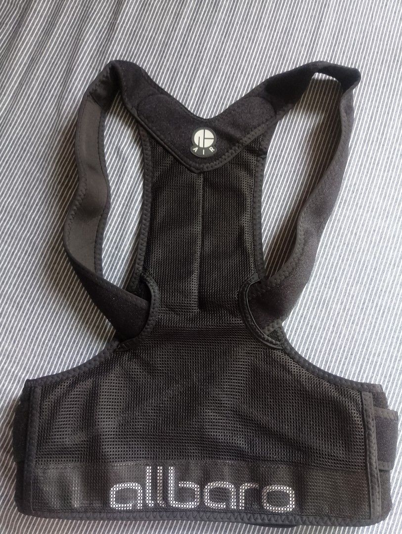 Allbaro Posture Corrector ( back support) (Category: Braces, Support & Protection) located in Cabadbaran. Submitted by ztsfinds (Listing ID 1348467993, Image 1). Description: This is a curated ukay.Last 3 pics are not mine, it's from Google. 📌Allbaro Posture Corrector Size: Large.