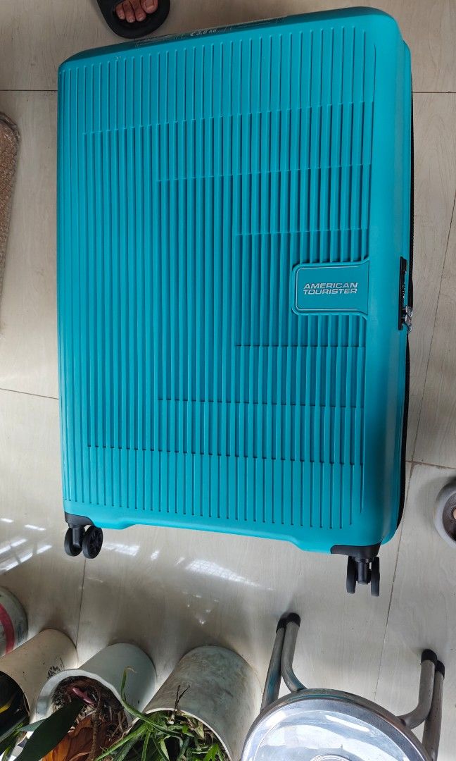 American Tourister AeroStep (Category: Luggage) located in Manila. Submitted by skye1020 (Listing ID 1348585559, Image 1). Description: Selling American Tourister AeroStep Size Medium, Brand new Price 10000 Pick up only at Paco Arena, Paco Manila Para matest/check nyo..