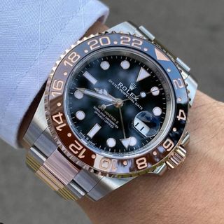 (Category: ) located in . Submitted by 0000watchcollectsg (Listing ID 1348507620, Image 1). Description: .