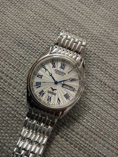 （分類：）位於 。 由 watchclock679 提交（商品編號 1348606199，圖片 1）。簡介： 。