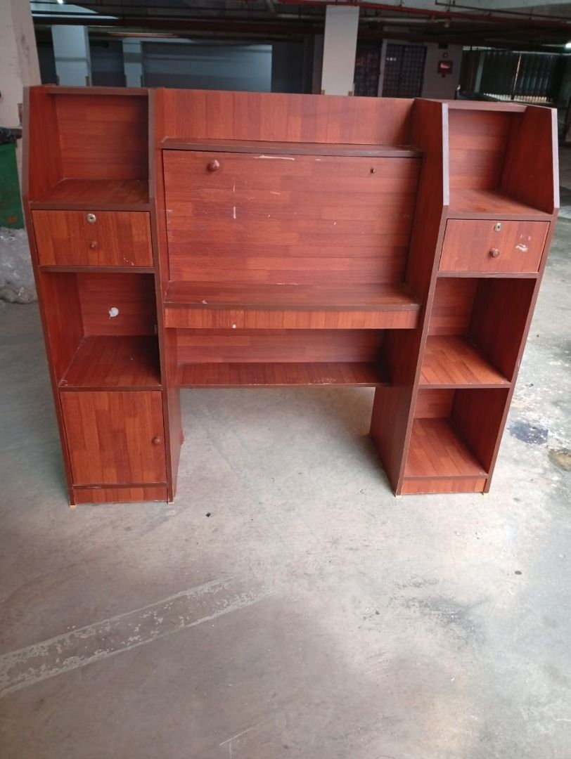 Computer Table (Category: Tables & Sets) located in Petaling Jaya. Submitted by nm016648427690 (Listing ID 1348488747, Image 3). Description: Computer Table Size: W,40.cm,L,140.cm,H,74.cm RM-150 Code :CT-015 Stock Available : 1 Condition : Goods ** (ABOVE PRICE DOES NOT INCLUDE DELIVERY & INSTALLATION) ** We are specialist in BUY or SELL New/Used Home Furniture or Office Equipment [ Perabot Kita Furniture ] Address: L1-03 times 89 Jalan 8A/133, T