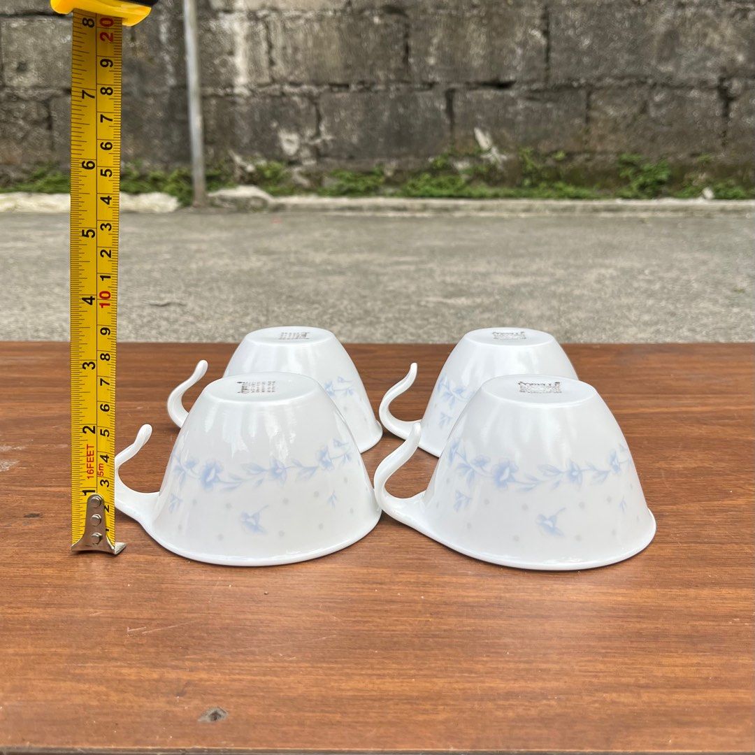 CORELLE Morning Blue Cup ( 4 pcs. ) (Category: Dinnerware & Cutlery) located in Quezon City. Submitted by jsurplusmnl (Listing ID 1348584767, Image 3). Description: CORELLE Morning Blue Cup ( 4 pcs. ) - ₱ 1100 • No issue pm for more details and photos MOD: Lalamove or pickup MOP: COD or Gcash.