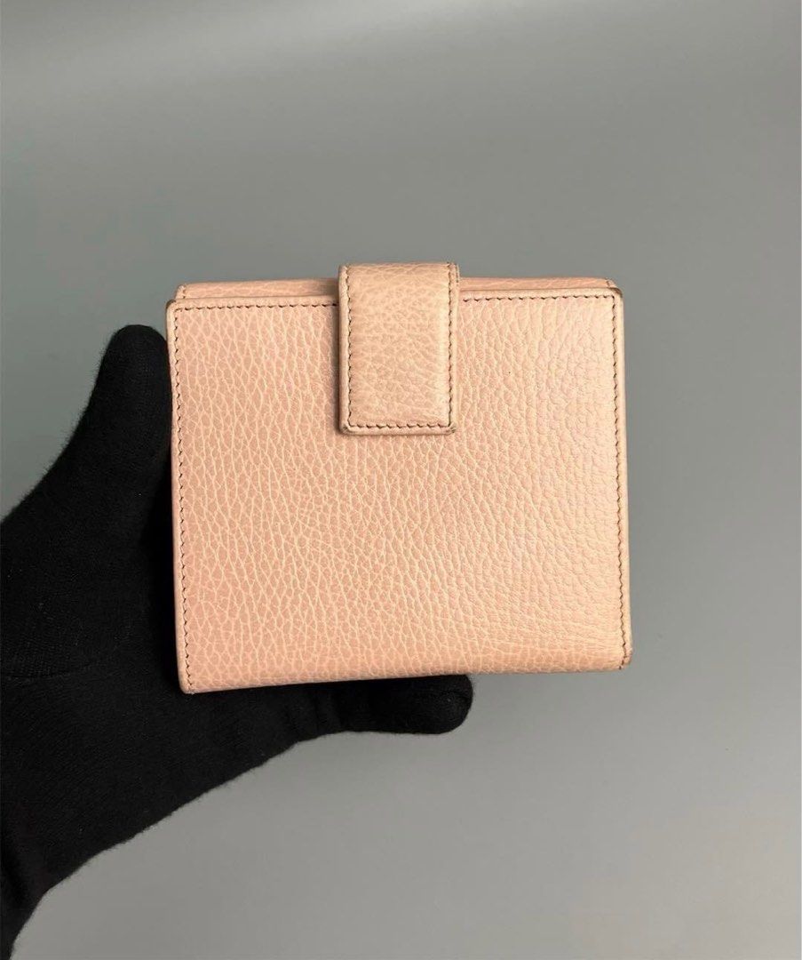 Gucci Marmont Wallet (Category: Luxury Bags & Wallets) located in Pasig City. Submitted by iamloveluxe (Listing ID 1348471900, Image 3). Description: SRP ₱27,000.