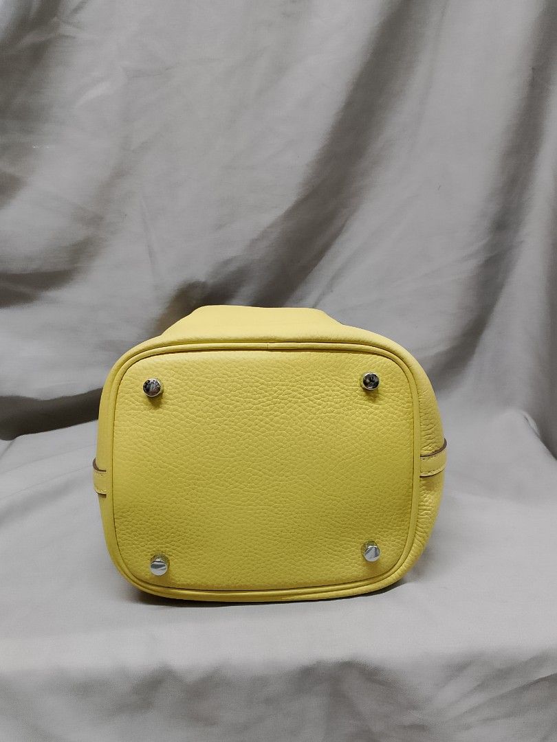 Hermes picotin (Category: Luxury Bags & Wallets) located in Baguio. Submitted by luxuryitems08 (Listing ID 1348559095, Image 2). Description: pure leather material coded made in france.