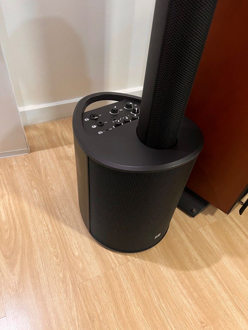 LD Maui 5 speaker system (Category: Soundbars, Speakers & Amplifiers) located in Mabalacat. Submitted by aslet (Listing ID 1348626722, Image 3). Description: Used once only Napanalunan sa raffle Bnew price is 44k Open for swap: Acoustic / Electric guitar plus cash Other branded speakers Vintage amplifiers Turntable Slightly negotiable.