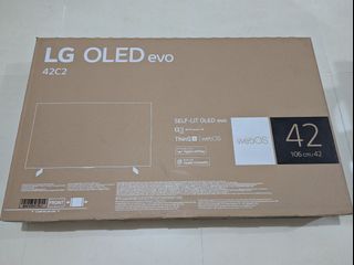 LG OLED evo 42C2 TV Monitor