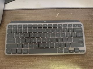 （分類：）位於 。 由 ronnieip 提交（商品編號 1348454796，圖片 1）。簡介： 。