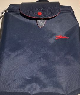 （分類：）位於 。 由 03.1.a 提交（商品編號 1348541964，圖片 1）。簡介： 。