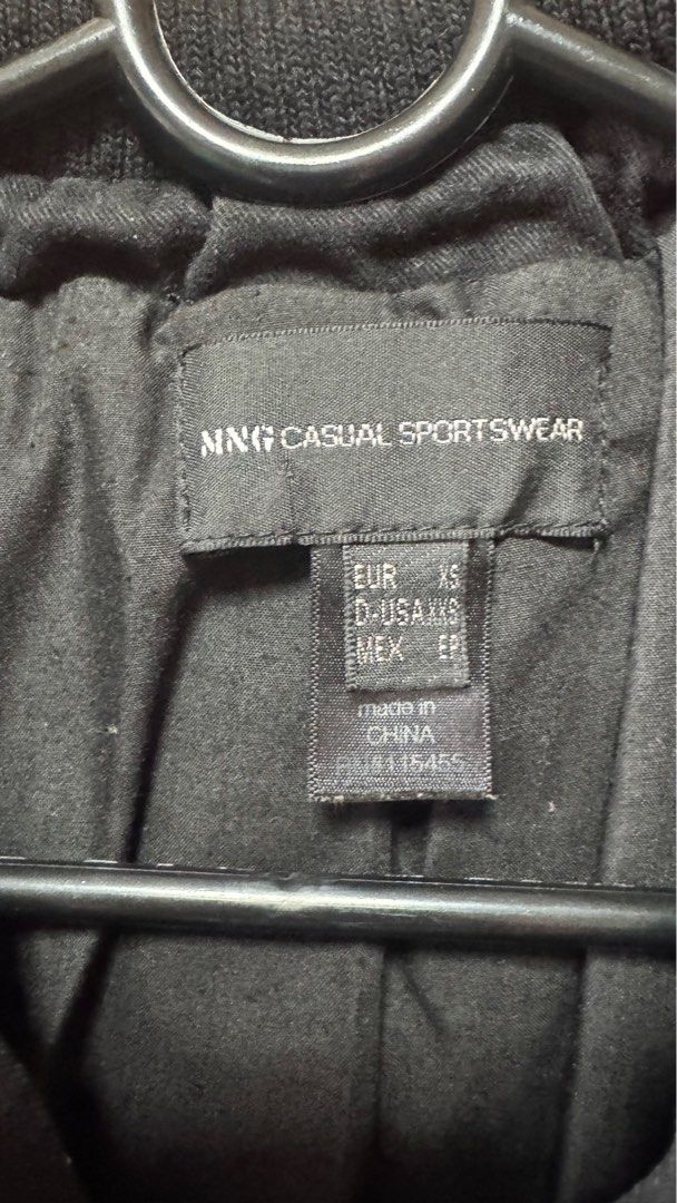 Mango Jacket (Category: Coats, Jackets and Outerwear) located in Singapore. Submitted by massive_sales (Listing ID 1348461271, Image 2). Description: Black jacket Ptp 44cm Length 57cm .