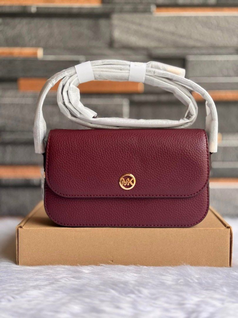 Michael Kors Jet Set Small Logo Crossbody Bag (Category: Luxury Bags & Wallets) located in Santa Rosa. Submitted by miqboutique (Listing ID 1348471473, Image 2). Description: MK Jet Set Travel Small Logo Crossbody Bag •Ready to ship •Inclusions: tag & carecard •Guaranteed Original Fb page: Miq's Boutique.