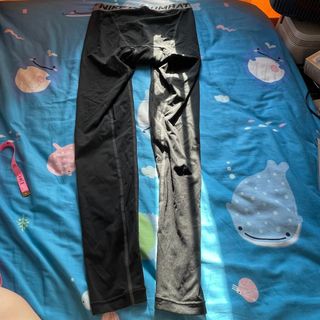 （分類：）位於 。 由 aksoyor 提交（商品編號 1348460099，圖片 1）。簡介： 。