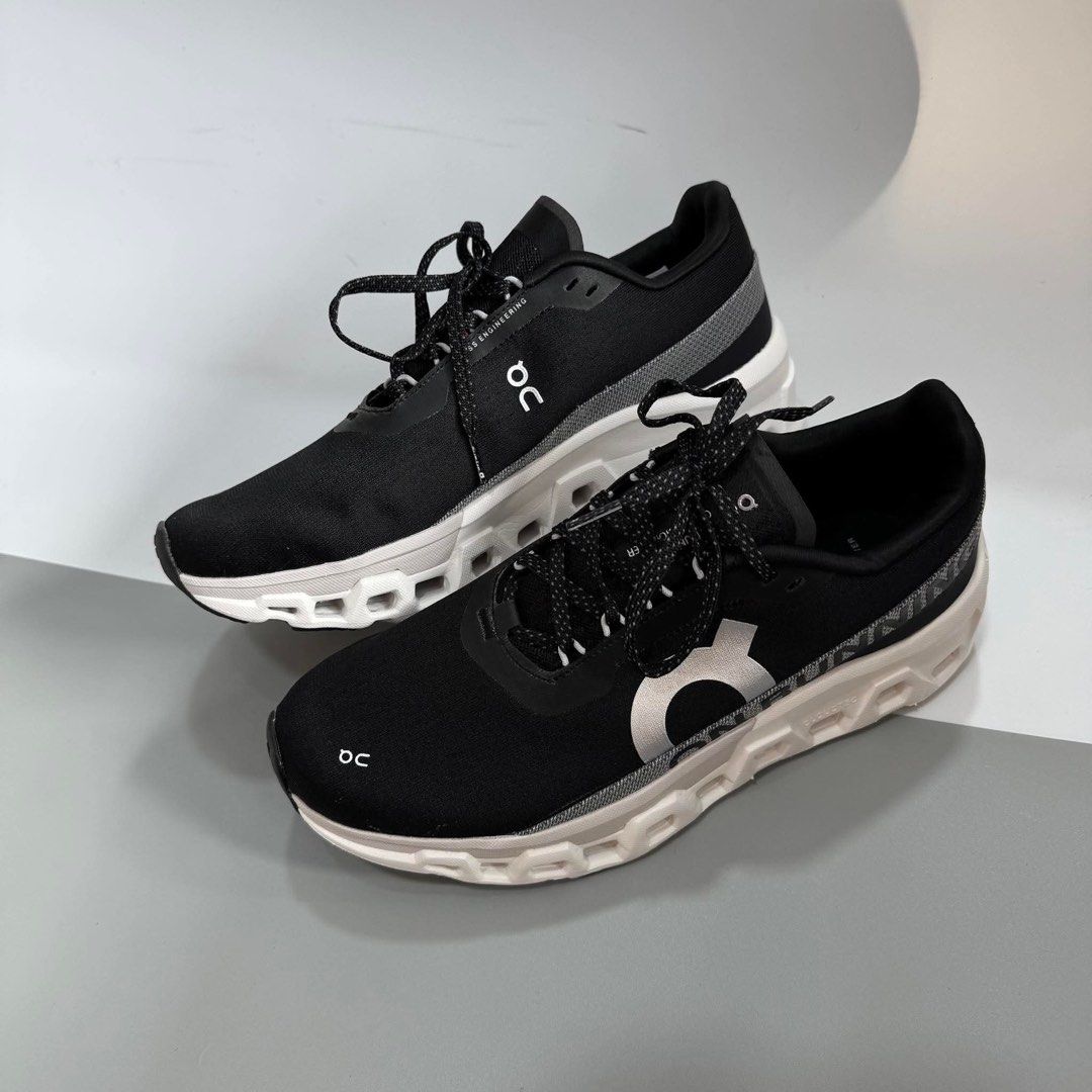 On Cloud Monster 2 (Category: Sneakers) located in Manila. Submitted by pureshark.494973 (Listing ID 1348475402, Image 3). Description: On Cloud Monster 2 Mens 41-45 COD nationwide .