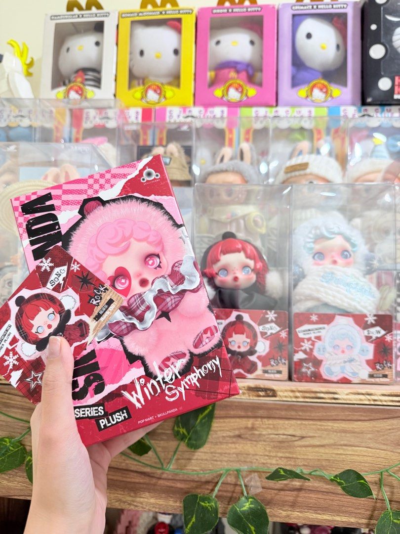Popmart SkullPanda Christmas : Let it Snow / Rock-on