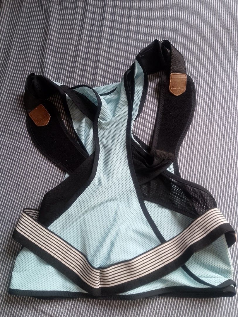 Posture Corrector Lumbar Support Belt (Category: Braces, Support & Protection) located in Cabadbaran. Submitted by ztsfinds (Listing ID 1348472059, Image 1). Description: This is curated ukay. For Posture Corrector Lumbar Support Belt.Last 2 pics are not mine, it's from Google. Size: XL.
