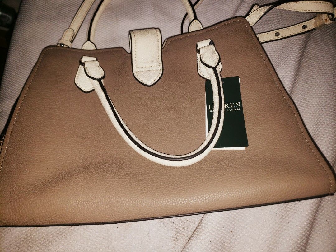 Ralph Lauren womens bag (Category: Luxury Bags & Wallets) located in Marikina City. Submitted by racoon143 (Listing ID 1348578834, Image 1). Description: Brand new No issue.