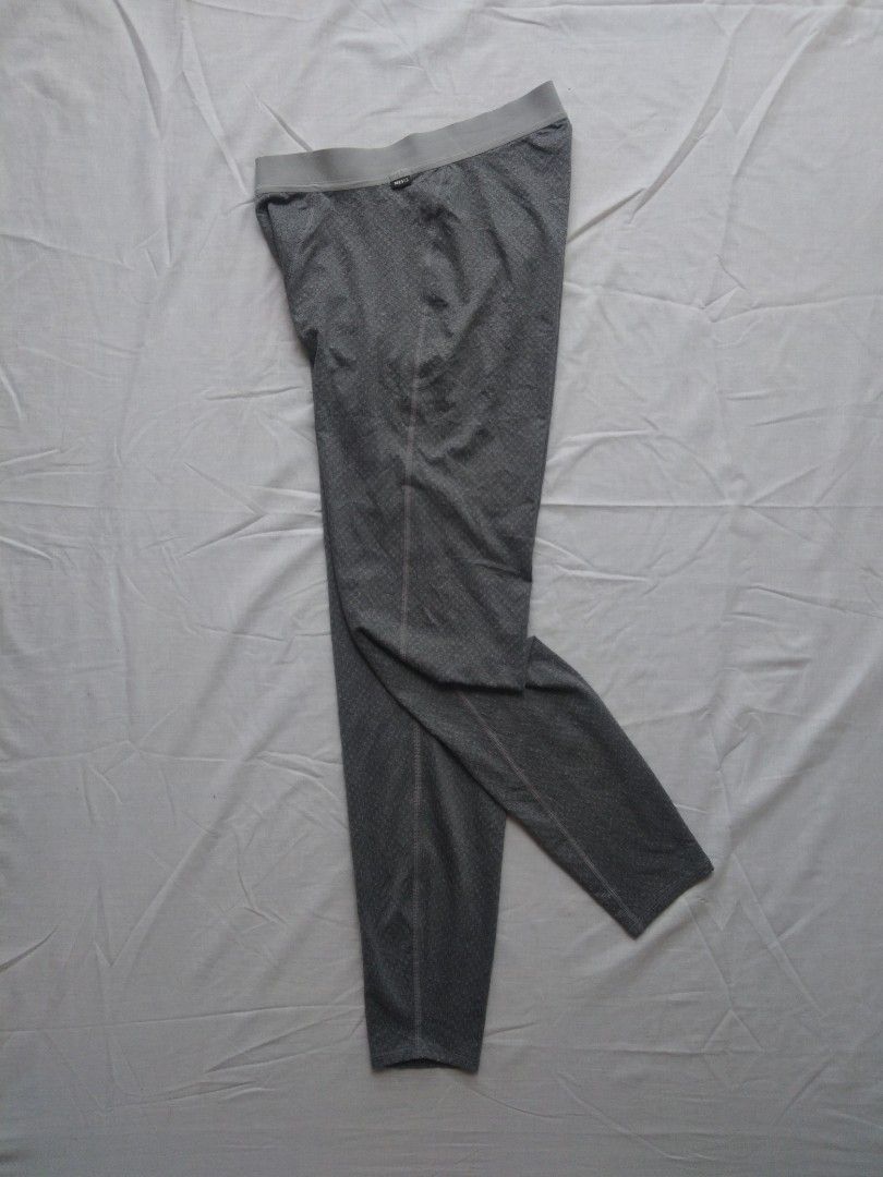 REI Co-op Base Layer tights. (Category: Activewear) located in General Trias. Submitted by someofit (Listing ID 1348544153, Image 1). Description: REI Co-op Base Layer tights. Size Small Width 12 Length 35 Excellent 780 Mode of payment: Gcash Ship via j&t.