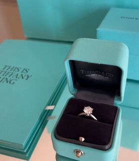 (Category: ) located in . Submitted by japanandsingaporeluxepreloved (Listing ID 1348627050, Image 1). Description: .