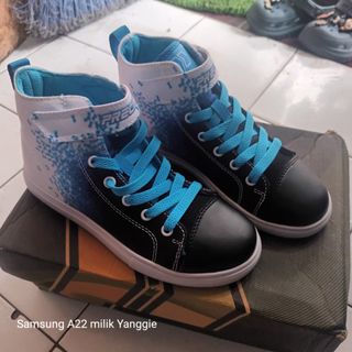 (Kategori: ) berada di . Dikirim oleh collection13 (ID iklan 1348471209, Gambar 1). Deskripsi: .