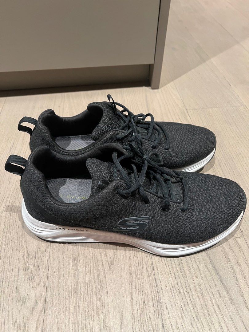 Sketchers air-cooled size 12 US (Category: Sneakers) located in Quezon City. Submitted by axeman32 (Listing ID 1348592846, Image 1). Description: Sketchers air-cooled Size 12 US.