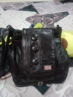 (Category: ) located in . Submitted by aishahril (Listing ID 1348549461, Image 1). Description: .