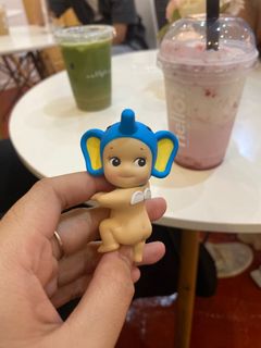 (Category: ) located in . Submitted by preloved_bynicole (Listing ID 1348500633, Image 1). Description: .