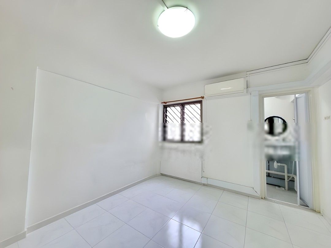 Super Rare Sale! Spacious 3NG flat @ Clementi Central62853065307907111