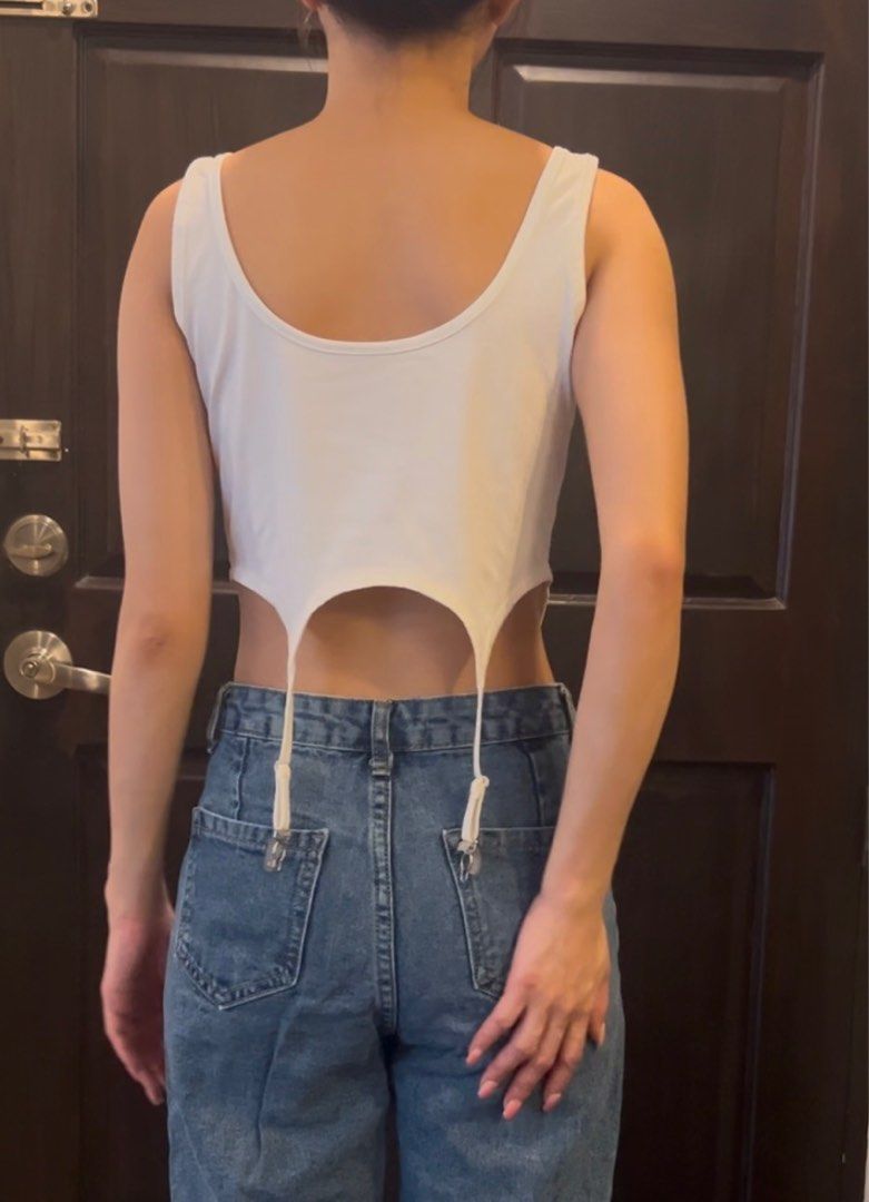 Tank Top Ala Dion Lee (Category: Others Tops) located in Manila. Submitted by bbstyle___ (Listing ID 1348547679, Image 3). Description: Dion Lee dupe lol.