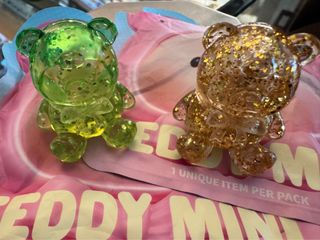 （分類：）位於 。 由 mya.cc 提交（商品編號 1348554230，圖片 1）。簡介： 。