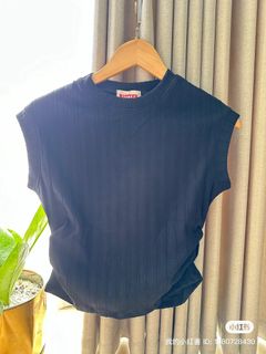 (Category: ) located in . Submitted by claragoh (Listing ID 1348516955, Image 1). Description: .