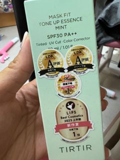 （分類：）位於 。 由 rainie16 提交（商品編號 1348582636，圖片 1）。簡介： 。