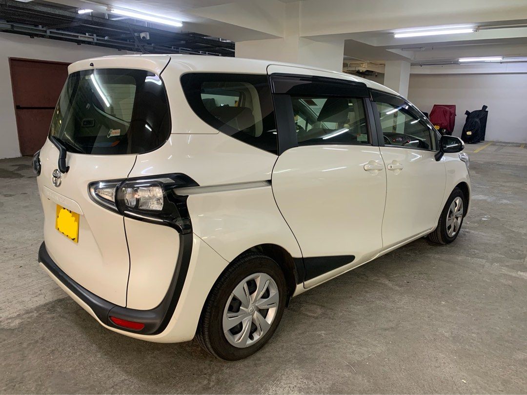 Toyota Sienta 1.5 Standard (A) （分類：車輛放售）位於 Hong Kong。 由 carchoice_brothers 提交（商品編號 1348508590，圖片 2）。簡介： 2021 行貨0首4萬餘公里 藍芽 後泊鏡 少花 保養極佳 詳情請whatapp 63928226。