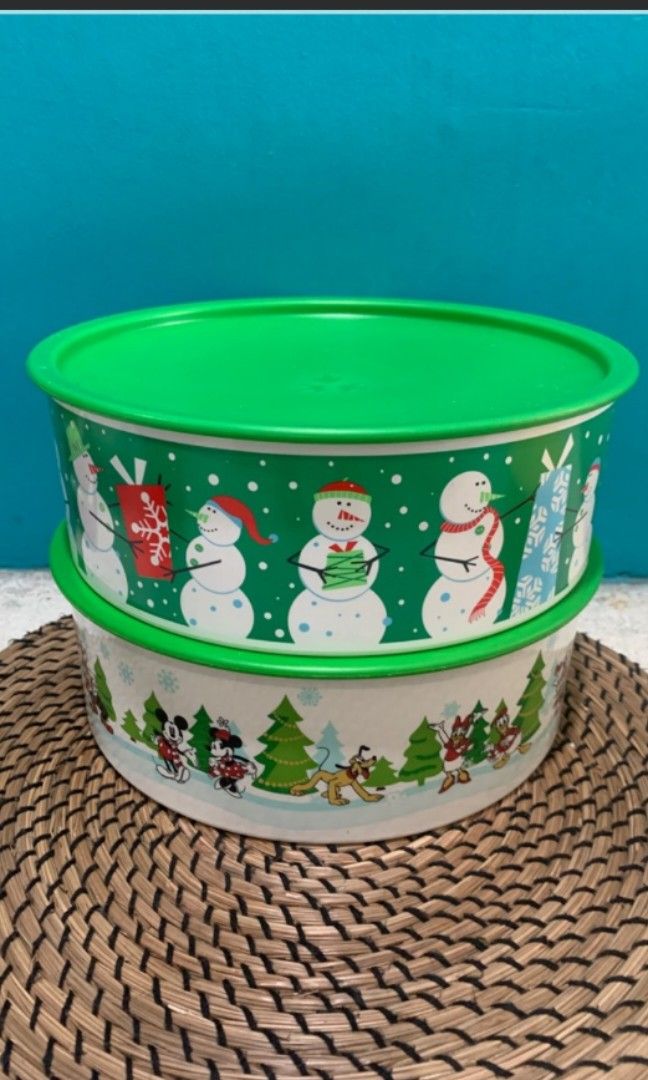Tupperware One Touch (Category: Food Organisation & Storage) located in Klang. Submitted by azlinaresad (Listing ID 1348604821, Image 1). Description: One Touch Size F - liter x sure tp besar. Selling in set of two..