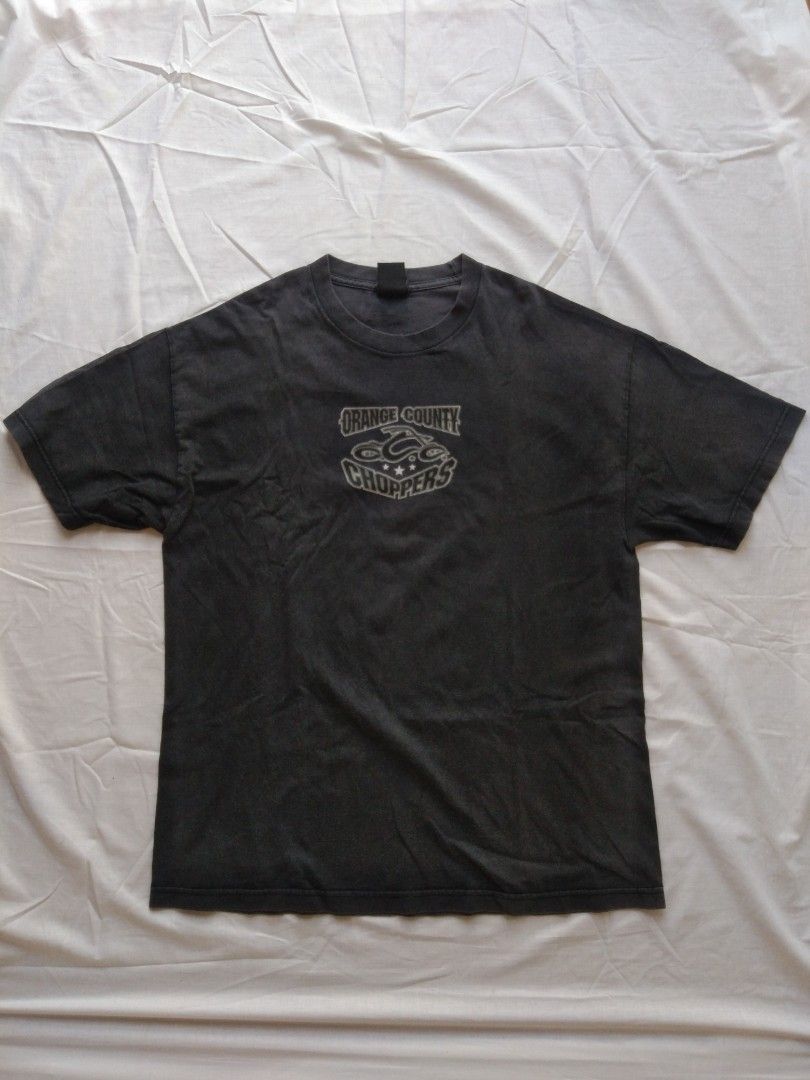Vintage Orange County Choppers AMW 2001 (Category: Tshirts & Polo Shirts ) located in General Trias. Submitted by someofit (Listing ID 1348553482, Image 2). Description: Vintage Orange County Choppers AMW 2001 Size XL Width 22.5 Length 29.5 Sunfade Pinholes 1180 Mode of payment: Gcash Ship via j&t.