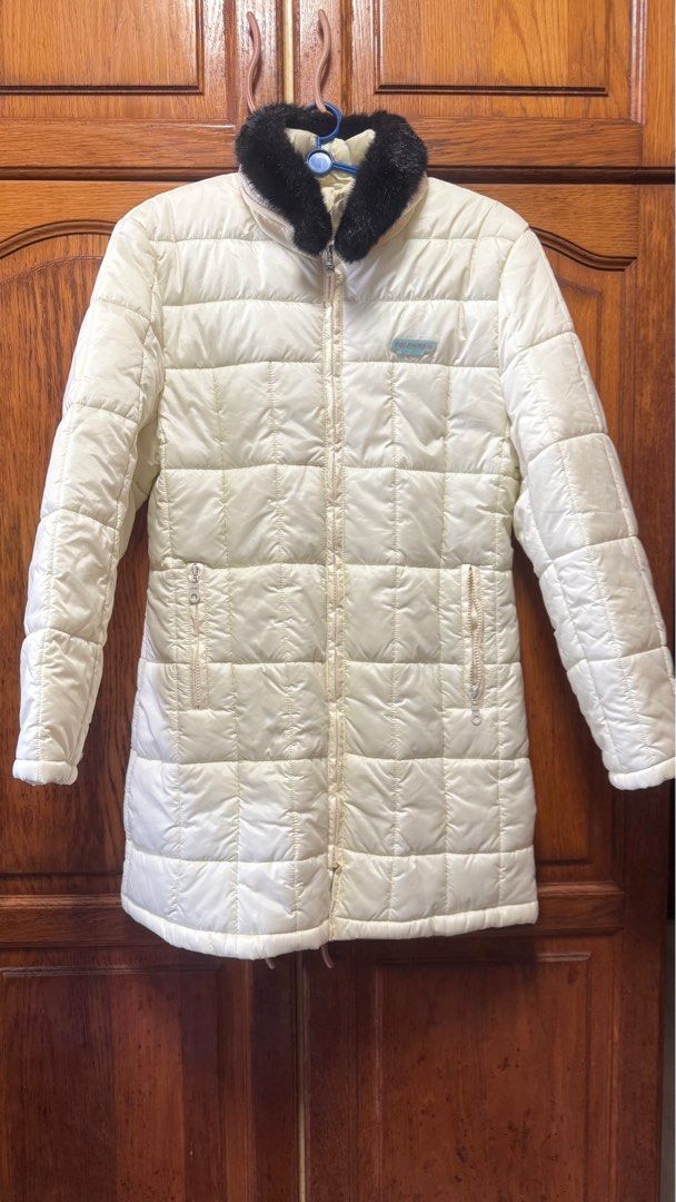Winter Jacket (Category: Coats, Jackets and Outerwear) located in Singapore. Submitted by massive_sales (Listing ID 1348460036, Image 1). Description: Ivory winter jacket Ptp 49cm Length 83cm Size S.