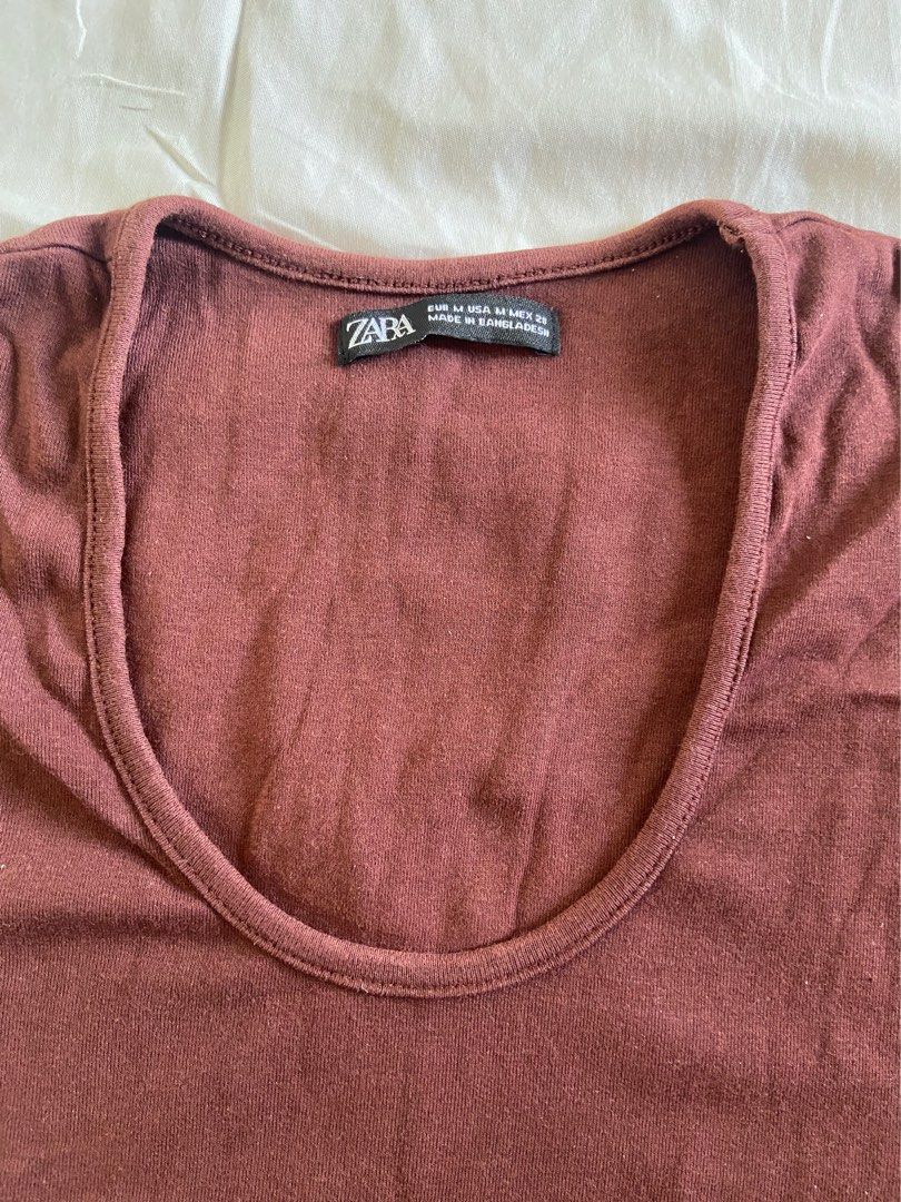 ZARA SCOOP NECK SEMI CROP TOP (Category: Shirts) located in Manila. Submitted by chicvouge (Listing ID 1348612297, Image 2). Description: PAMIGAY SALE/Decluttering — make sure to check out the other listings because all of them are on SALE!.