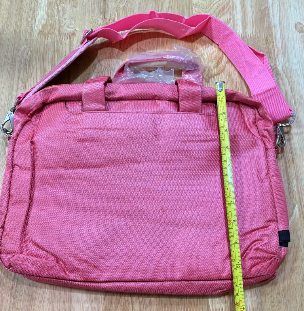 (FLASH SALE!) 14” Pink Laptop Bag (Category: Laptop Bags & Sleeves) located in Marikina City. Submitted by thrifty_trinkets_by_anais (Listing ID 1348780458, Image 3). Description: 🌸 Selling own preloved/brand new items for less - EVERYTHING is negotiable as long as REASONABLE in price 🤗 🙏🏻 Please also check my account for more marked down items 🫶 💻 unused/stored 💻 missing zipper 📍Marikina, near s&r 💳 Gcash or Paymaya 🏍️ Grab, Lalamove, 