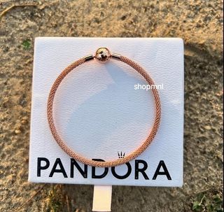 🎀 Pandora rose gold mesh bracelet