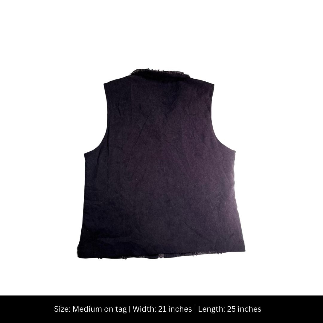 Across Patchwork Soft Denim Full-Zip Vest (Category: Vests) located in Cainta. Submitted by thriftsbygwaii (Listing ID 1348639103, Image 2). Description: PLEASE READ!!! Brand: Across Size on tag: Medium Color: Black/Gray Dimes Width: 21 inches Length: 25 inches Already washed. Colors might change because of the lighting. Buy at your own risk. No return/refund policy. Location: Cainta Rizal Mode of Payment: Gcash/Paymaya Mode of Delivery: JNT/LBC/