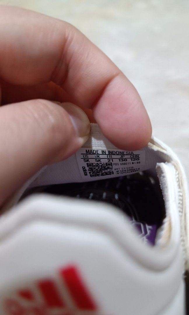 Adidas buzz light year limited edition shoes (Category: Babies & Kids Fashion) located in Manila. Submitted by unboxing_addict (Listing ID 1348633888, Image 3). Description: Adidas buzz light year limited edition shoes very cute kids shoes comfy also US 5k size.