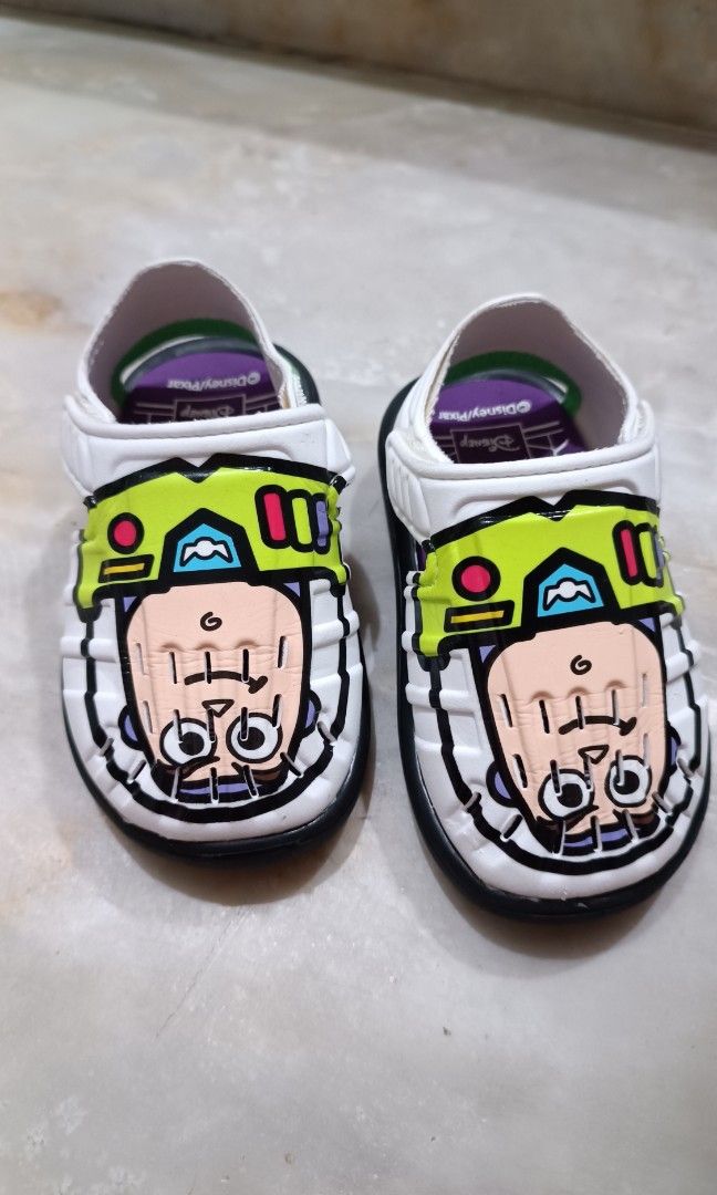 Adidas buzz light year limited edition shoes (Category: Babies & Kids Fashion) located in Manila. Submitted by unboxing_addict (Listing ID 1348633888, Image 1). Description: Adidas buzz light year limited edition shoes very cute kids shoes comfy also US 5k size.